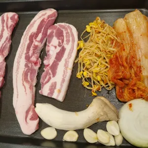 금돈김치마을 사진