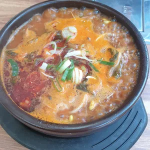 청년감자탕 사진
