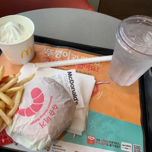 맥도날드 사진