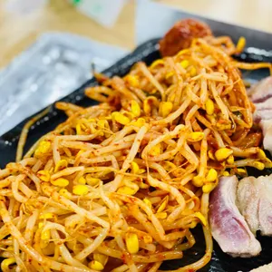 삼삼돌판오겹살 사진