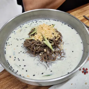 옹심이칼국수 사진