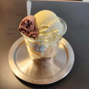 코닝크리머리 사진