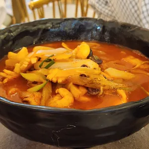 쯔린 사진