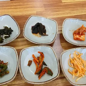 권가네돌솥쌈밥 사진