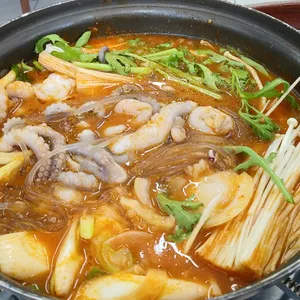권가네돌솥쌈밥 사진