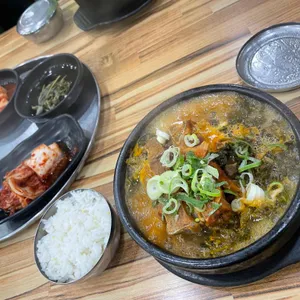 더본감자탕 사진