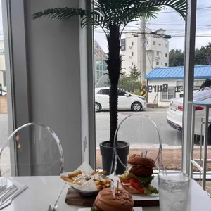 버거월드 사진