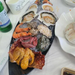 황금물고기 사진