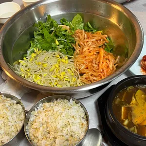 솔밭묵집 사진
