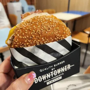 다운타우너 리뷰 사진