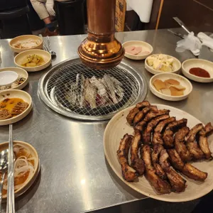 청춘극장 리뷰 사진