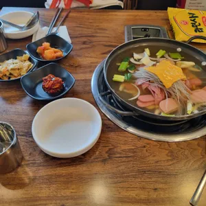 반카부대찌개 사진
