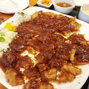 홍익돈까스 사진