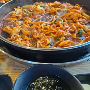 아놀드닭갈비 사진
