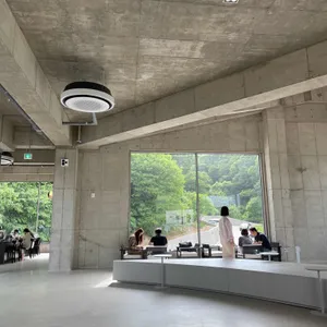 페러렐 리뷰 사진