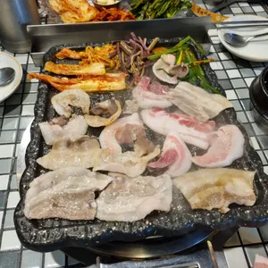 꿀돼지집 사진