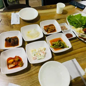 한방보쌈 초계국수 사진