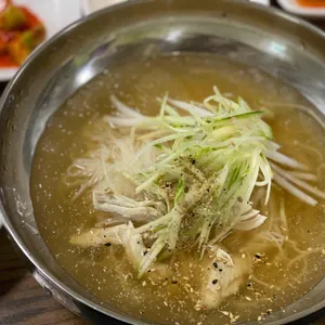 한방보쌈 초계국수 사진