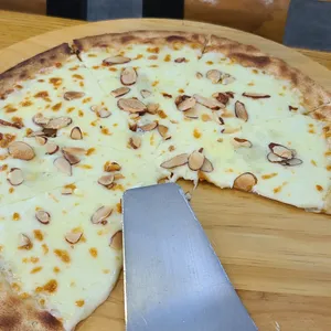 농부우리밀손칼국수 사진