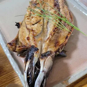 흔들바위 사진