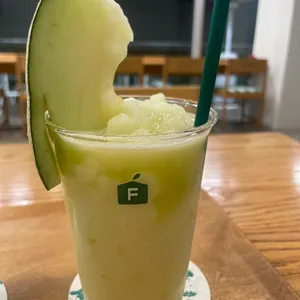 프루터리 포레스트 사진