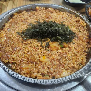 윤가네촌돼지 사진