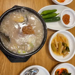 형과아우 누룽지삼계탕&왕갈비탕 사진