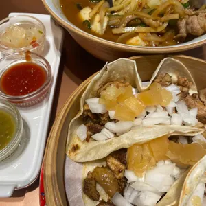 SMT 라운지 리뷰 사진