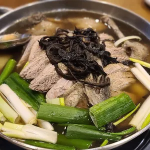 능이버섯백숙삼계탕벅벅가든 대표 사진