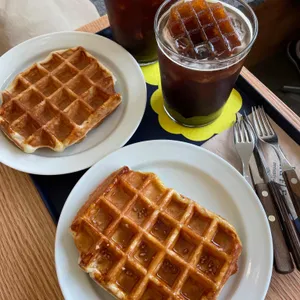 리에제와플 더 뷰 사진