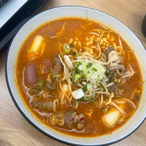 삐사감김밥 사진