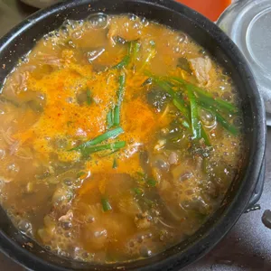 산아래염소이야기 사진