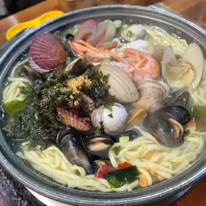 이랑수산생국수 사진