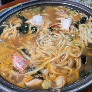 이랑수산생국수 사진