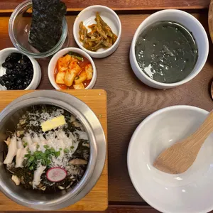 소월솥밥 사진