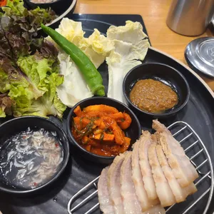 명동칼국수샤브샤브 사진