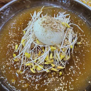 흥부네막국수 사진
