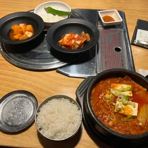콩뼈숯뼈감자탕 사진