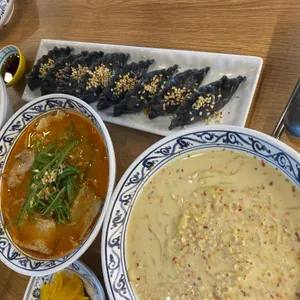 돌담땅콩국수 사진