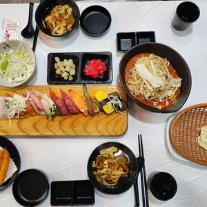 백정성초밥 사진