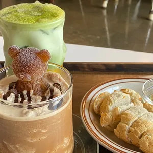 커피우드 사진