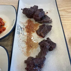 설반 사진