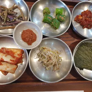 산아래 사진