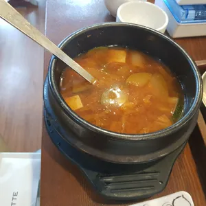 산아래 사진