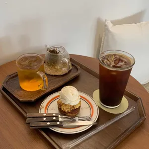 티스테드 사진