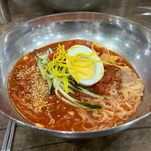 춘하추동밀면 사진