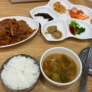 울엄마밥상 사진