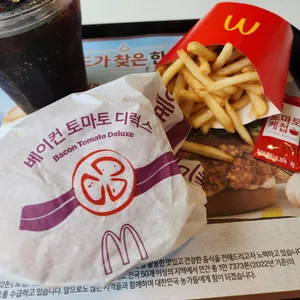 맥도날드 사진