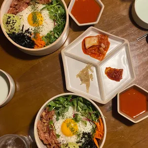 비범 리뷰 사진