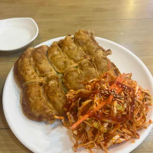 태산만두 사진